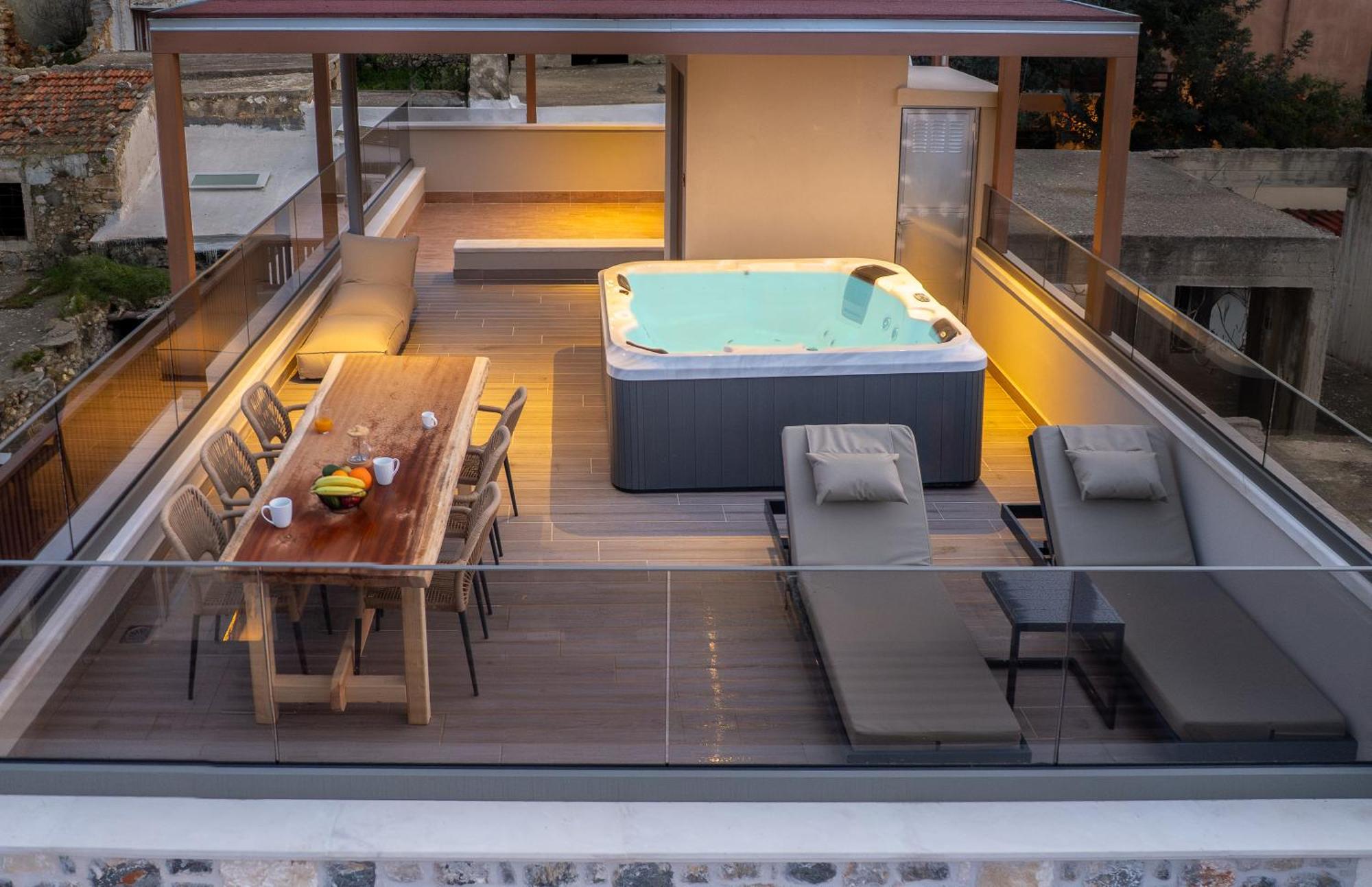 Villa Nicole - Private Pool & Rooftop Jacuzzi Херсонісос Екстер'єр фото